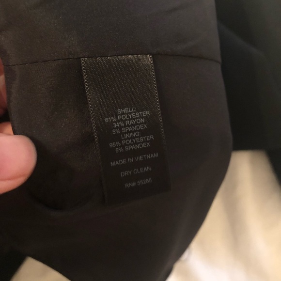 EUC Black Express Blazer - Picture 3 of 5